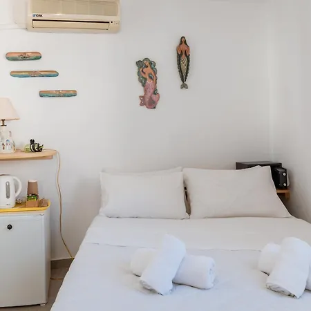 Anchor Yalos Semi Double Bed 6 Guest house